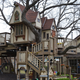 Illustration for article titled Awesome Grandparents Created Ridiculously Awesome Tree House Mansion for Their Grandkids